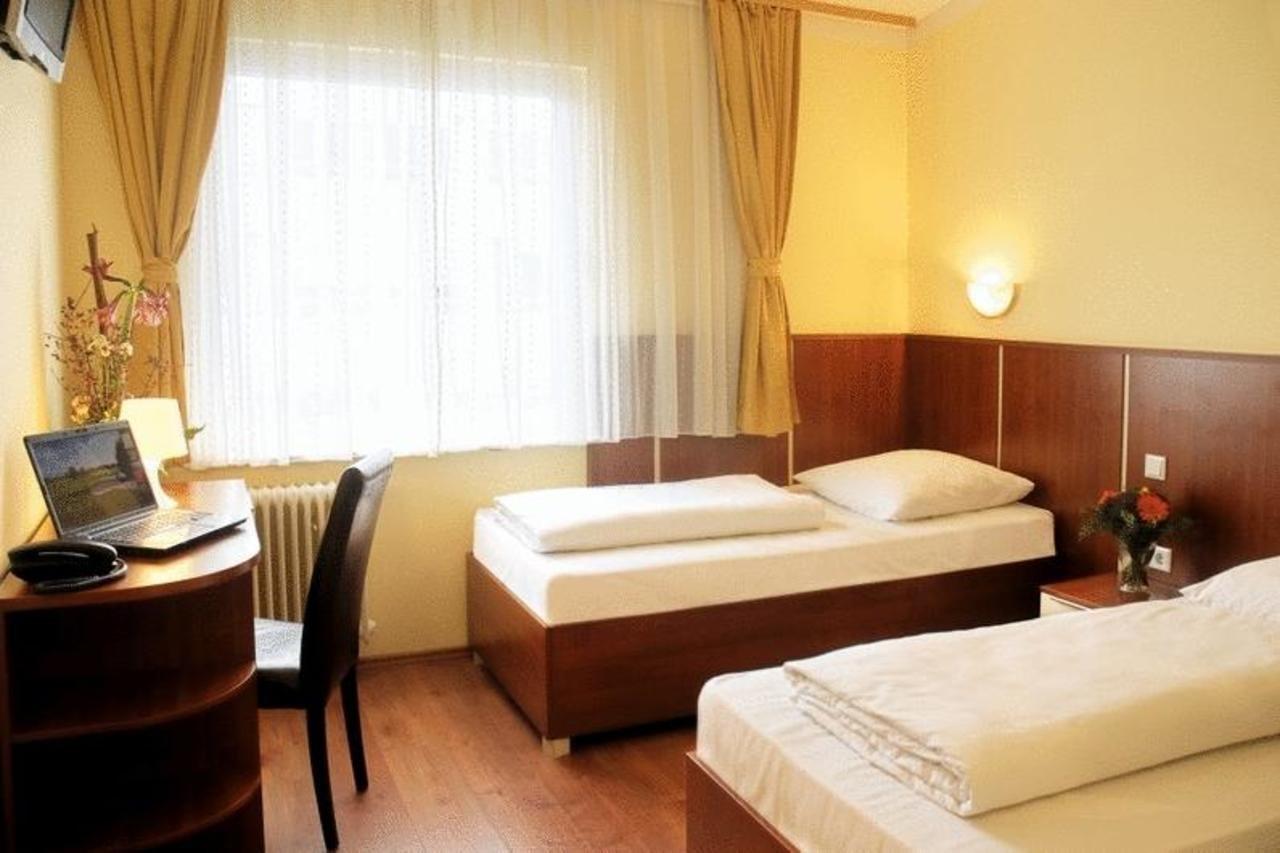 Atlas City Hotel ميونيخ الغرفة الصورة