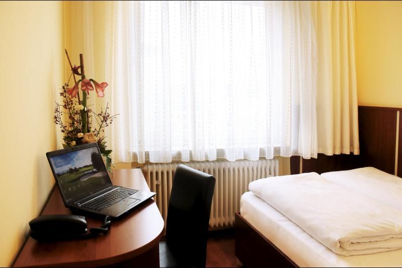 Atlas City Hotel ميونيخ الغرفة الصورة