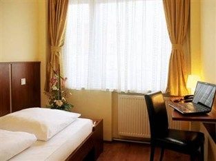 Atlas City Hotel ميونيخ المظهر الخارجي الصورة